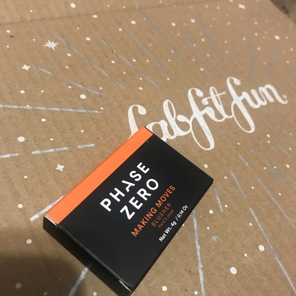 💕HOST PICK 💕 PHASE ZERO BLUSHER “Making Moves” - Picture 2 of 4
